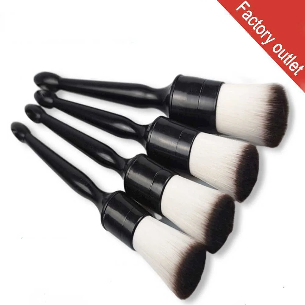 Set furçash për detajime të zeza 1/5 –